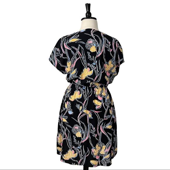 Halogen Women's Dress Elastic Waist V Neck Wrap Black Yellow Floral Size XL - Picture 4 of 10